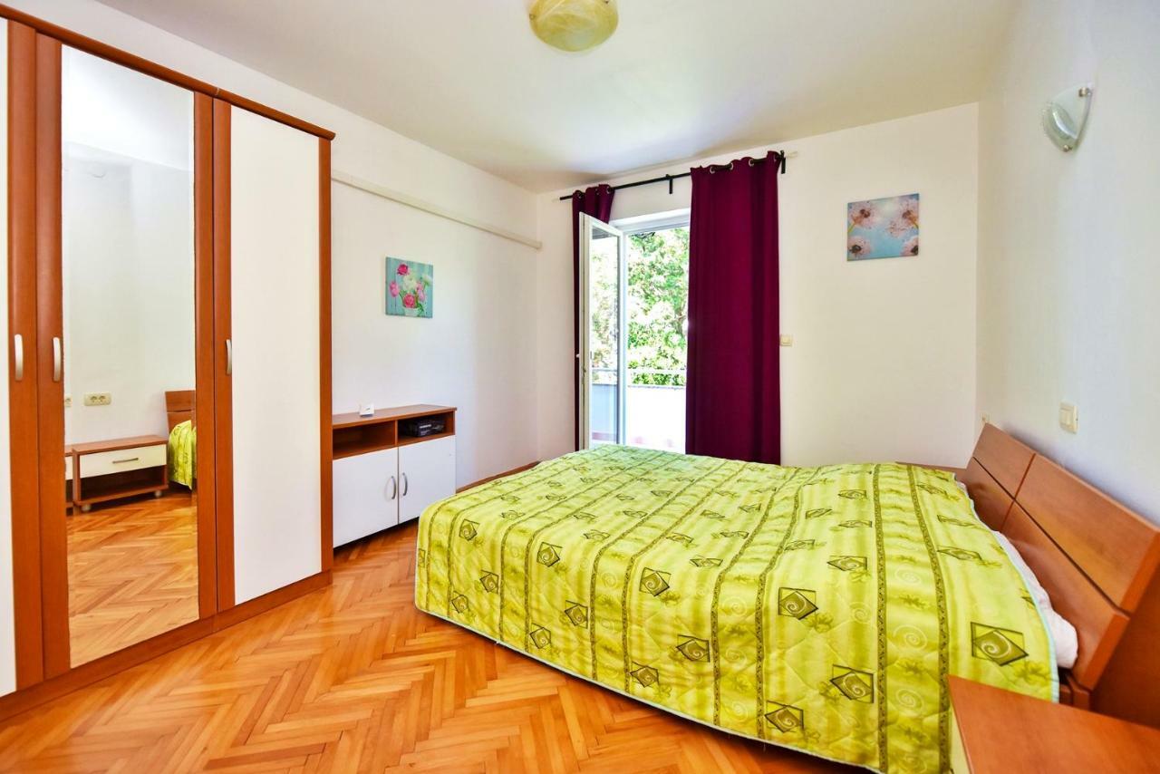 Apartments Villa Milenka Novalja Exterior foto